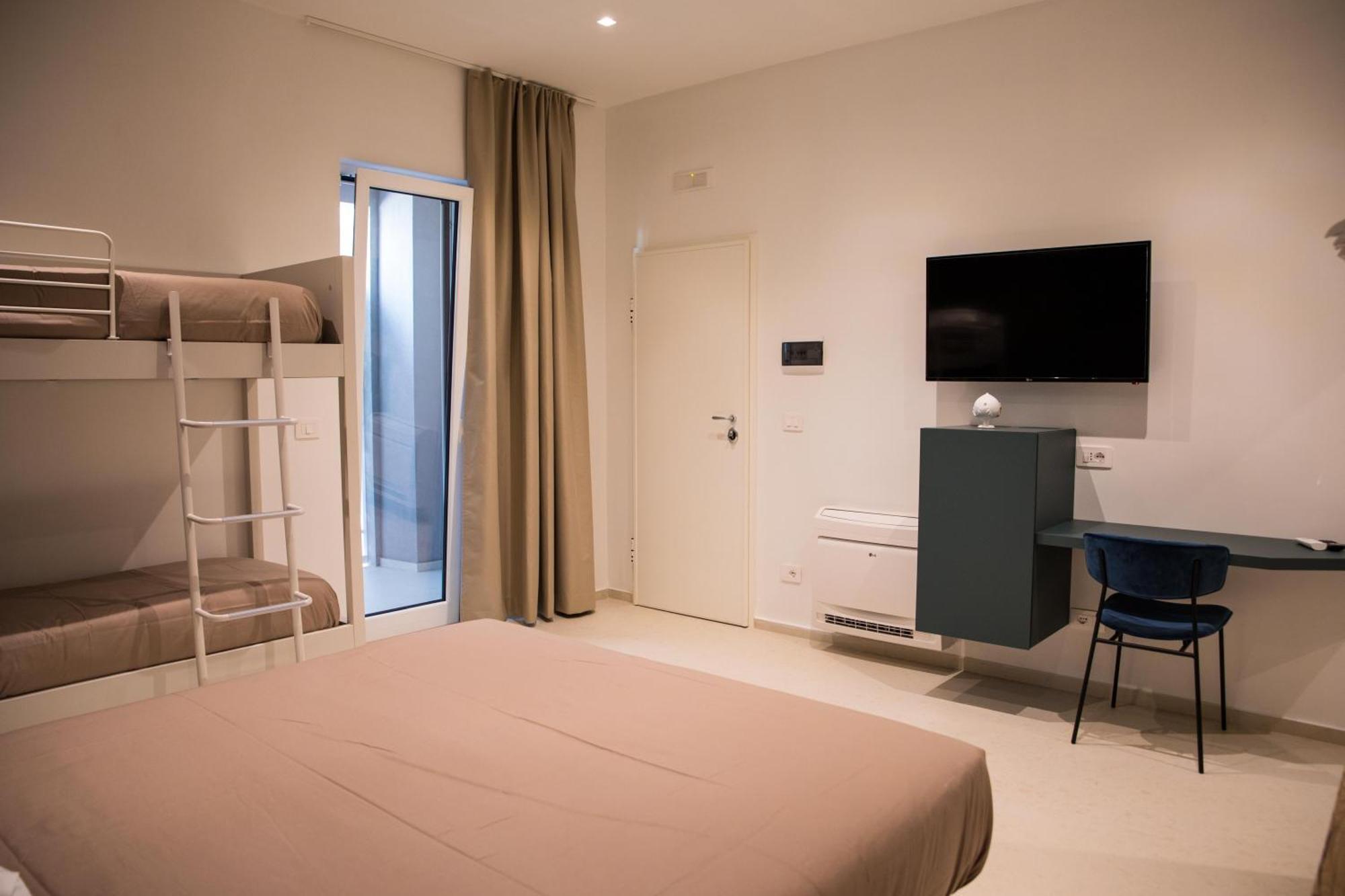 Your House Rooms 3 Conversano Exterior foto
